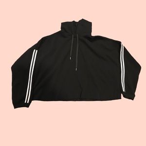 Rue21 Cropped hoddie